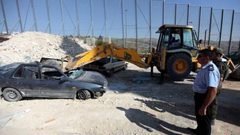 اتلاف 70مركبة غير قانونية وتوقيف 8 مطلوبين للعدالة في ضواحي القدس