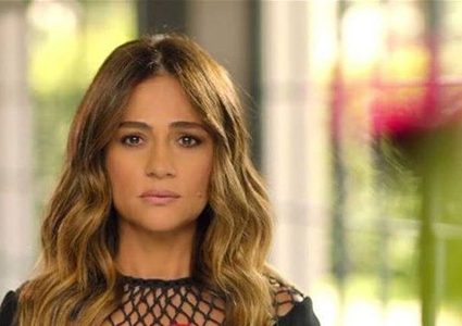 الجمهور يسأل عن غياب جوليا بطرس وماجدة الرومي عن الثورة