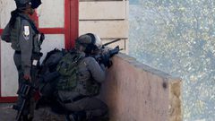 إصابة شاب برصاص الاحتلال شمال الخليل