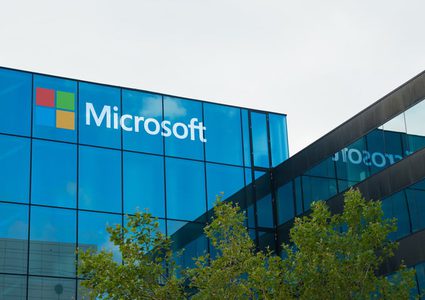مايكروسوفت تقدم تقنية التخزين على الزجاج