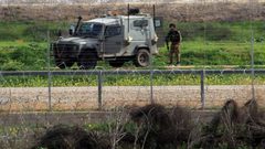 الاحتلال يستهدف صيادي العصافير شرقي وسط القطاع