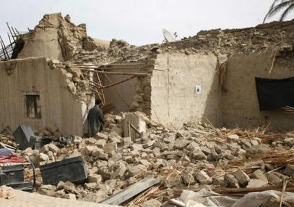 مصرع 5 وإصابة 120 إثر زلزال ضرب شمالي غربي ايران