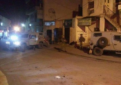 الاحتلال يقتحم الخليل وحلحول ويداهم عدة منازل