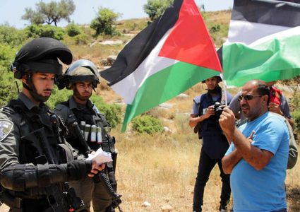 مظاهرة احتجاجيّة وخيمة اعتصام في قلنسوة