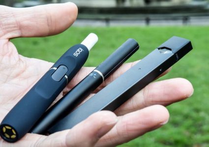 وأخيرا.. اكتشاف سبب وفيات "السجائر الإلكترونية"