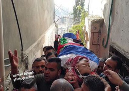 تشييع جثمان الشهيد البدوي في مخيم العروب