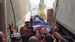 تشييع جثمان الشهيد البدوي في مخيم العروب