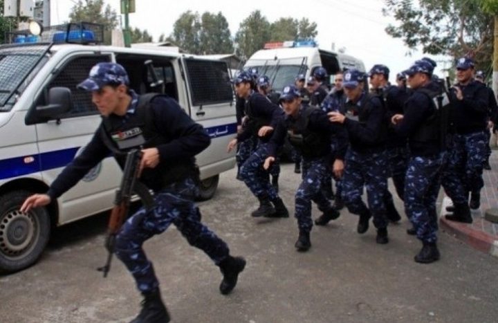 الشرطة تقبض على شخص يشتبه بحيازته مواد مخدرة بضواحي القدس