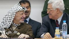 الرئيس عباس:ياسر عرفات أقر الثوابت ونحن من خلفه ثابتين