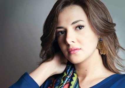 دنيا سمير غانم تلبي أمنية طفلة طلبت رؤيتها