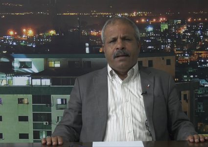 العوض: مطلوب من حماس رد خطي على رسالة الرئيس