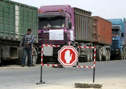 الاحتلال يغلق معابر غزة ويلغي الدراسة في مستوطنات الغلاف