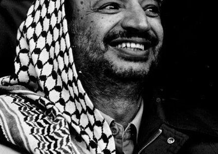 مواقف مؤثرة لبعض الناس مع الراحل ياسر عرفات