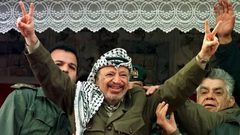 في رثاء أبو عمار أحد أعظم الأبطال التراجيديين