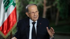 عون يطالب بحكومة تكنو-سياسة إثر مقتل شخص في لبنان