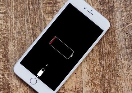 الهند.. وفاة مواطن بسبب إنفجار هاتفه الذكي !