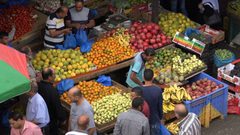 الإحصاء: انخفاض مؤشر غلاء المعيشة
