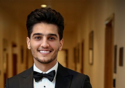 عساف يؤجل حفلا بالسعودية بسب الأوضاع في غزة