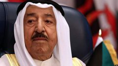 أمير الكويت يقبل استقالة الحكومة