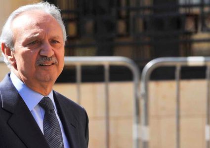 توافق سياسي على تولي الصفدي رئاسة الحكومة واللبنانيون يرفضون