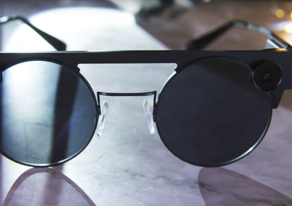 مميزات نظارة Snap الذكية الجديدة