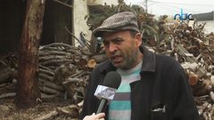 مهنة جمع الحطب في قطاع غزة.. مهنةٌ موسمية يهددها الحصار