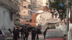 هدم محلات تجارية في شعفاط بحجة انها بدون ترخيص