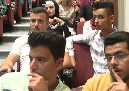 "النجاح" تفتتح مؤتمراً حول قانون المياه الدولي