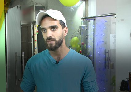 الرسم بالرمل الملون