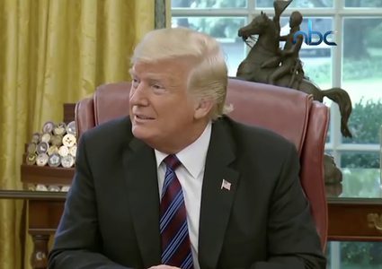 ترامب : أنا لست ذكيا .. بل عبقريا