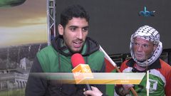 غزيون يشجعون الفدائي في مباراته مع سوريا