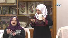 الطناني تحدت إصابتها بمرض متلازمة داون لتصبح اول مدربة تطريز