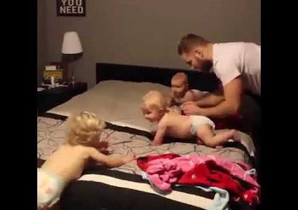 الحياة مع التوائم