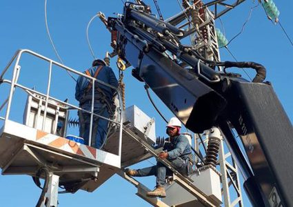 كهرباء القدس تعلن عن مناطق انقطاع الكهرباء في الضفة الغربية غدا