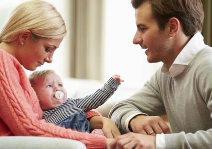 دراسة: تبني الأطفال يطيل العمر ويحافظ على صحة الزوجين