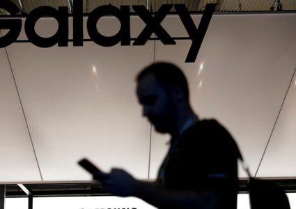 سامسونغ توسع أسرة هواتفها الرخيصة