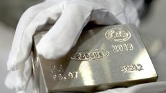روسيا تهيمن على إنتاج العالم من البلاتين والبالاديوم