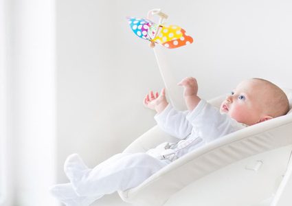 المهد الهزاز خطر على حياة الرضع