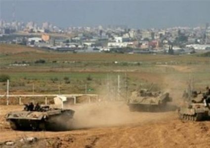 آليات الاحتلال تتوغل شرق رفح