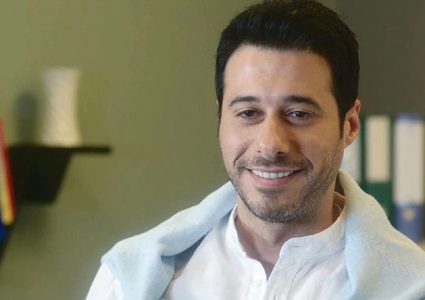 أحمد السعدني يصف فتاة بالنصابة