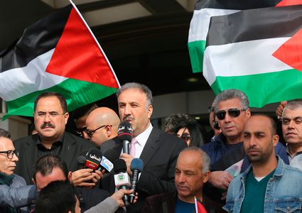 عساف: حظر عمل تلفزيون فلسطين قرار يضاف لجرائم الاحتلال