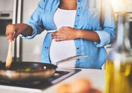 اضطرابات الأكل أثناء الحمل يسبب مخاطر كبيرة