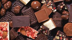 عملية صعبة لسرقة 20 طن من الشوكولاته