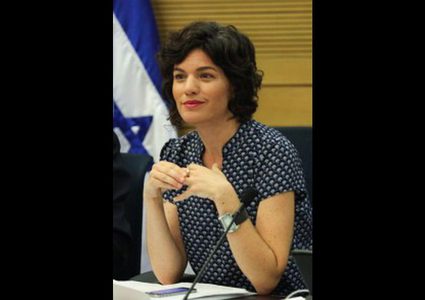 زاندبرغ تطالب برفع الحصانة عن نتنياهو