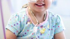 "قد الألم في أمل" مبادرة لمساندة مرضى السرطان في الخليل