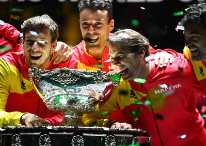نادال يقود إسبانيا للتتويج بلقبها السادس في كأس ديفيز