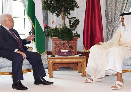 الرئيس عباس يصل الدوحة في زيارة عمل