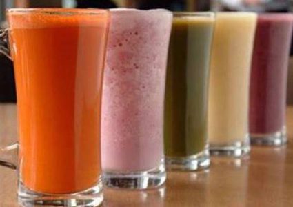 ما هو العصير الذي يحتوي على100 مادة كيميائية مفيدة للجسم ؟