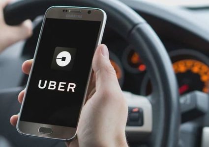 لندن تجرد شركة أوبر من ترخيصها