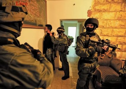 حملة اعتقالات ومداهمات بالضفة